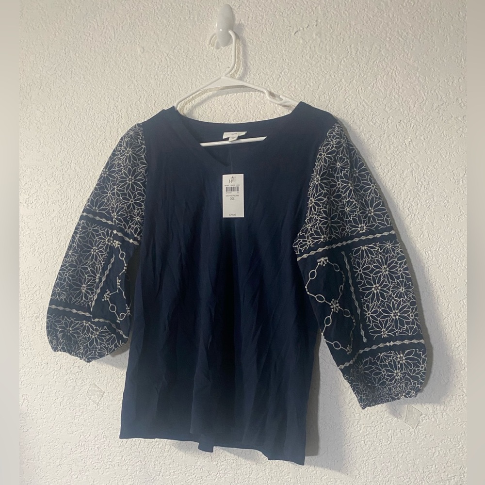J. Jill Navy v neck top with embroidered puff sleeves new